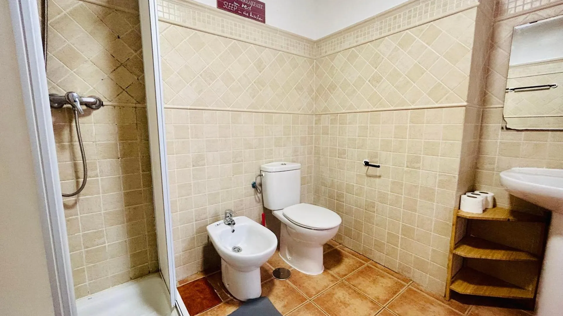 Altamalaga Apts Apartment